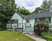 24 Alma Avenue, Lake Grove image