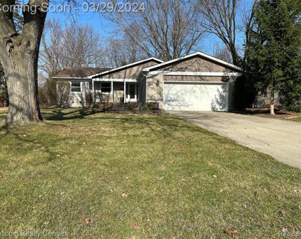 1605 OLD CHATHAM, Bloomfield Twp