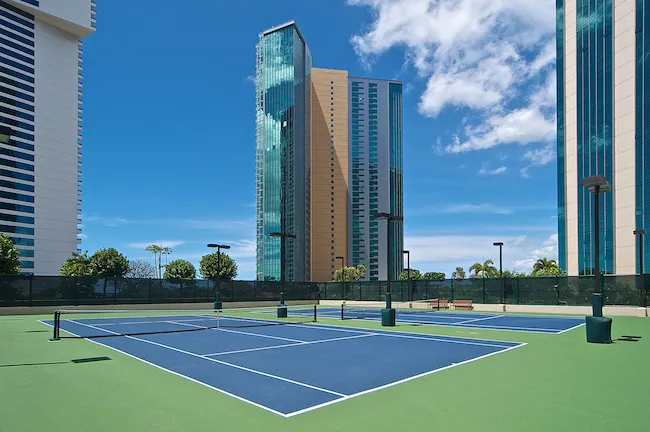 Koolani Tennis Court