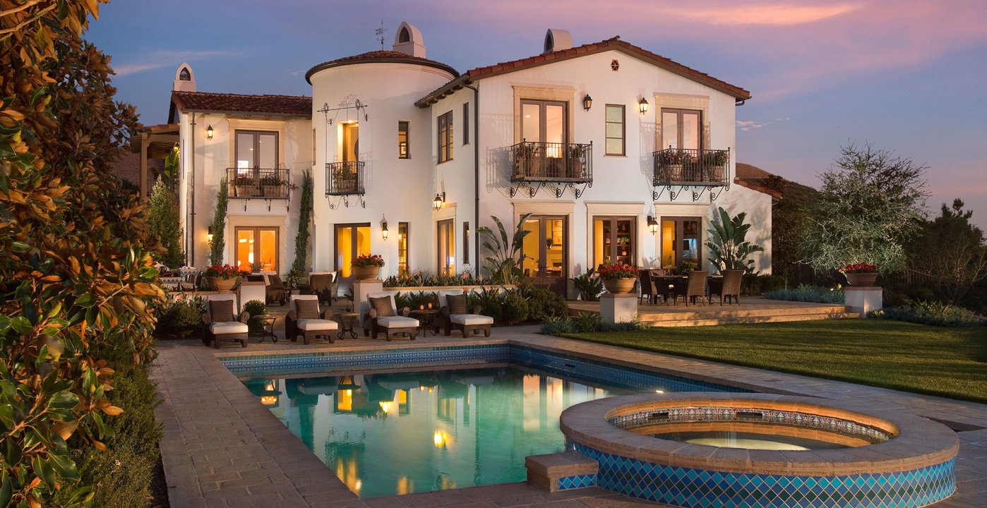 El Jave - Over 3,000 Sq. Ft.