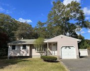 245 Jamaica Avenue, Medford image
