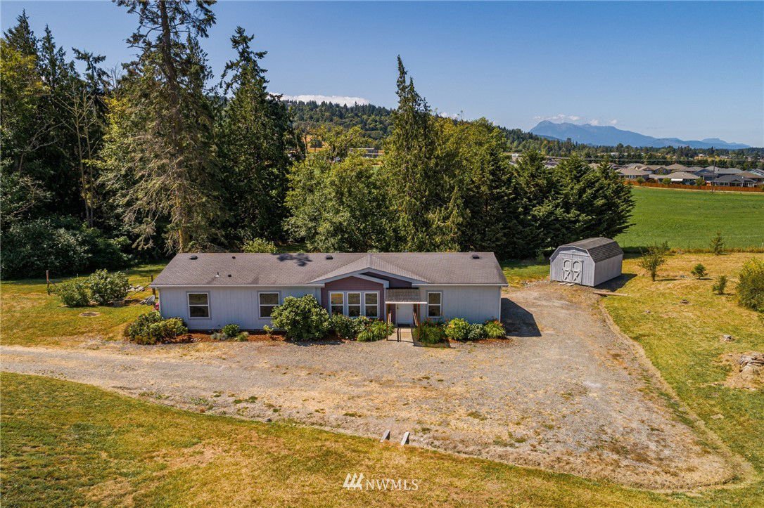100 Bell Bottom Road, Sequim, 98382