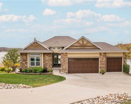384 Eagle Drive, Four Seasons
