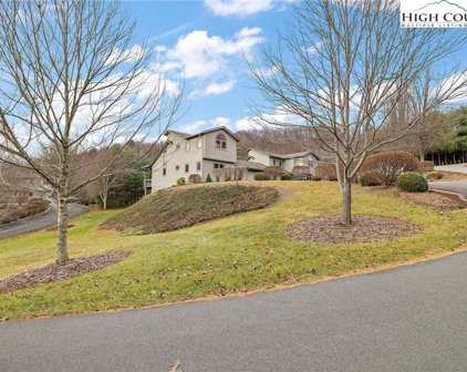 351 Silver Springs Drive Unit B, Banner Elk