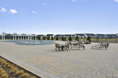 Twin rivers Odenton outdoor pool information