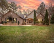 6881 Summer Hill  Drive, Denver image