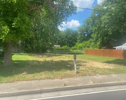 805 N Highland Ave, Murfreesboro